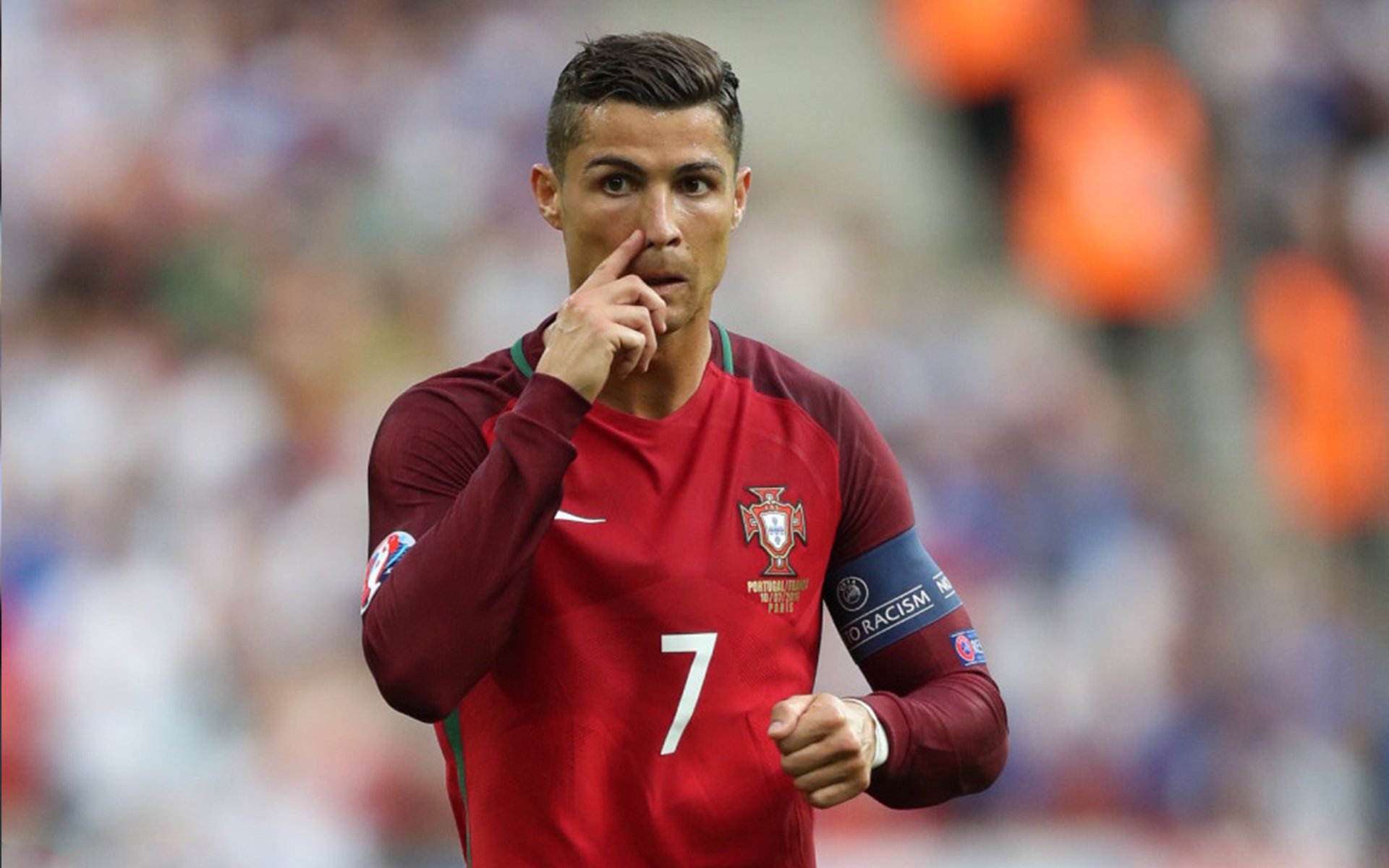 体育新闻中心推动体育赛事多语言直播技术研发，播放体育新闻