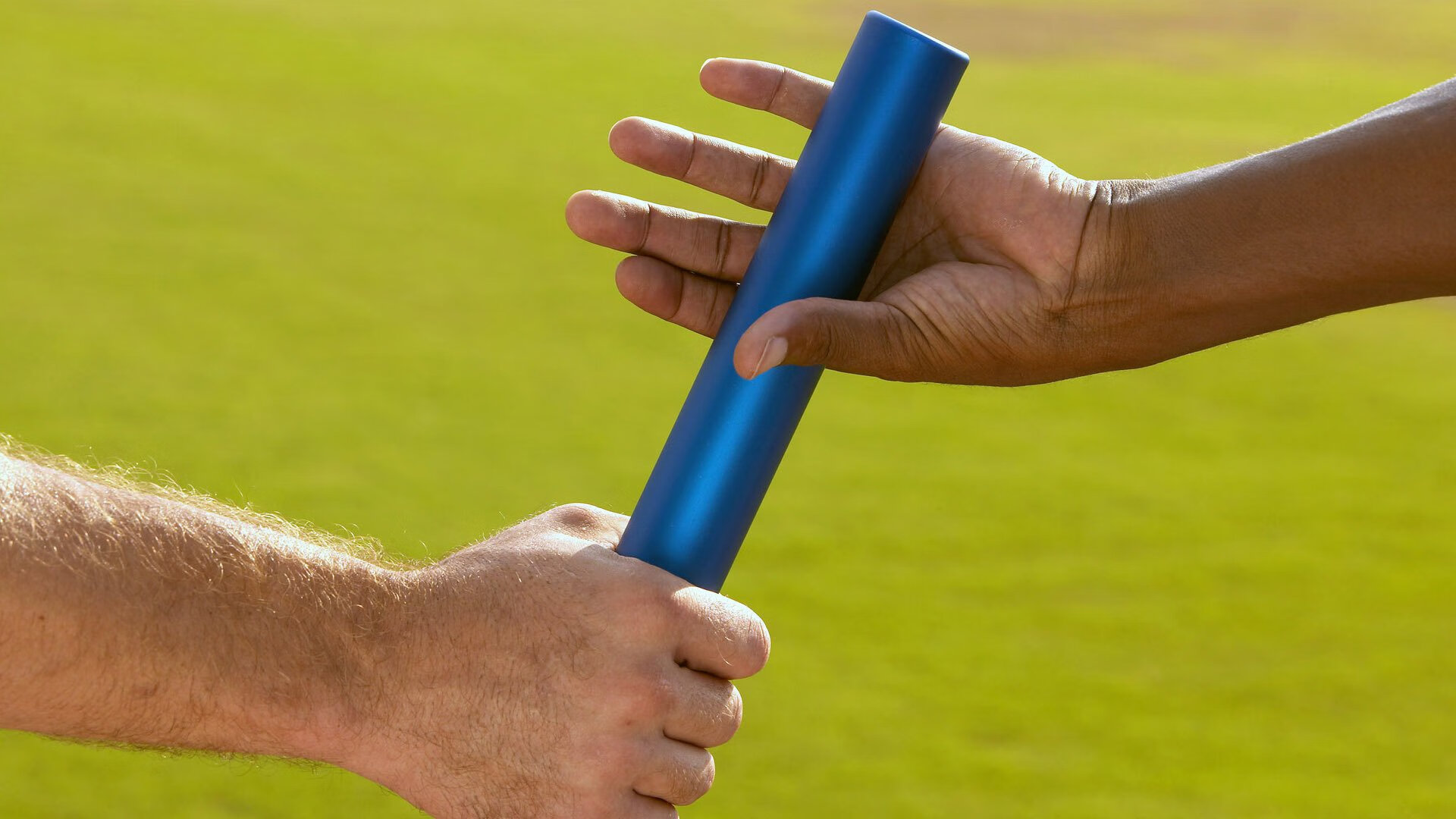 职业联赛开展裁判技术培训提升比赛公平性，技能竞赛裁判员